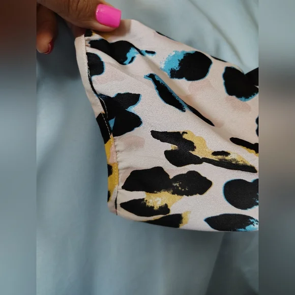 Emery Rose Leopard Print Midi Dress - Picture 5 of 8